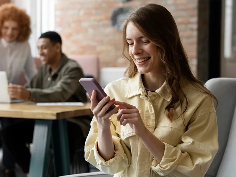 include text and images