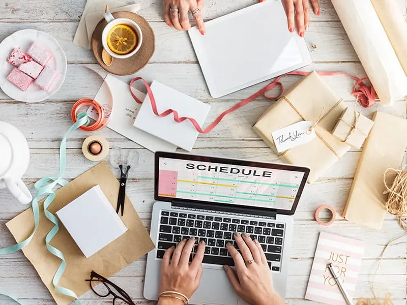 maintain a content calendar